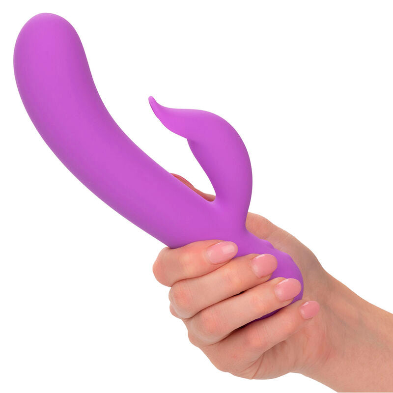 CALEXOTICS - PRVI VIBRATOR PLEASER ZA PONOVNO POLNJENJE VIJOLIČNE BARVE