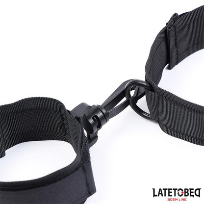 Collar with Wrist Restraints Nylon