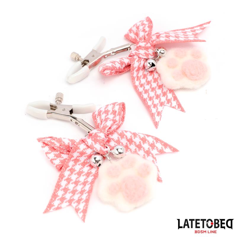 Nipple Clamps with Kitty Paw Pompon