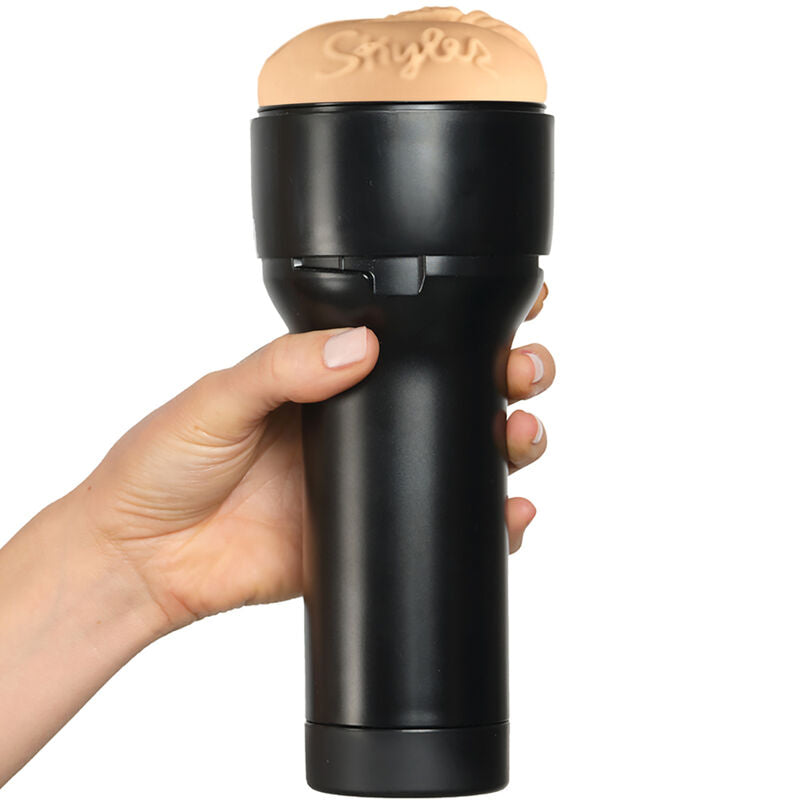 KIIROO - OBČUTEK SKYLER LO ZVEZD KOLEKCIJA STROKERS POWERBLOW ZDRUŽLJIV