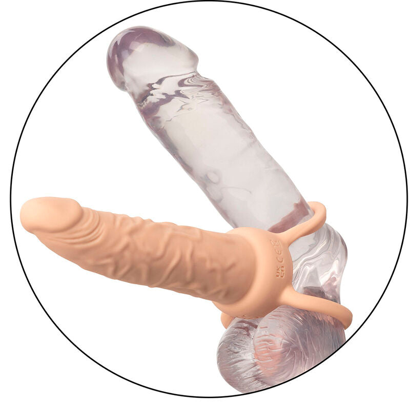 CALEXOTICS - PERFORMANCE MAXX POLNILNI DVOJNI PENETRATOR SVETLOBE KOŽE