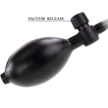 BAILE - NAPIHLJIV REALISTIČEN DILDO S PRISESKOM 15 CM