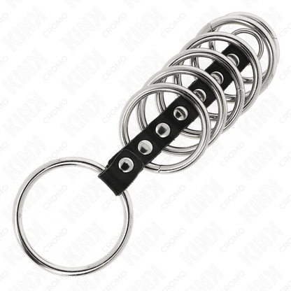 KINK - 7 KOVINSKIH OBROČKOV ZA PENIS OD 3,2 CM DO 5 CM, POVEZANIH Z USNJEM